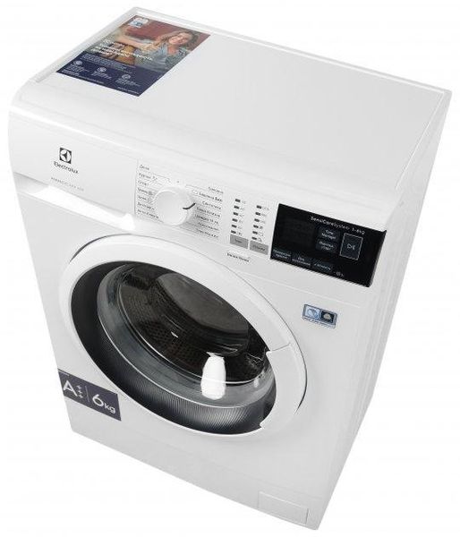 Стиральна машина вузька ELECTROLUX EW6S426WU 1677447667 фото